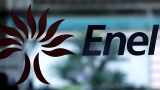 Enel entra nel mercato della fibra ottica per cablare l'Italia: operatori approvano