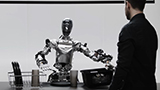 La prima demo del robot umanoide con tecnologia OpenAI nel 'cervello' fa paura