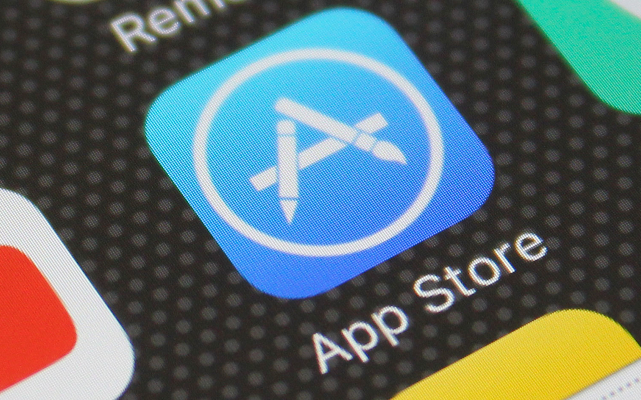 App Store di Apple: in Europa potrebbe presto arrivare il sideloading