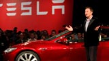 Tesla licenzia il 9% dei suoi dipendenti. Nessun ritardo per la Model 3 secondo Musk