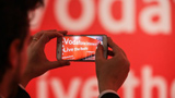 Vodafone: ecco le nuove tariffe standard: Smart, Pro e Red con minuti illimitati 