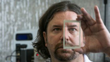 Nanocavi d'argento e grafene: un conduttore trasparente per i display del futuro