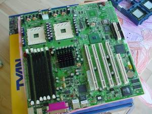 i7500_board_shot_sm.jpg